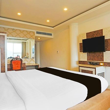 Super Townhouse Oak Dharamshala Near Maximus Mall 外观 照片