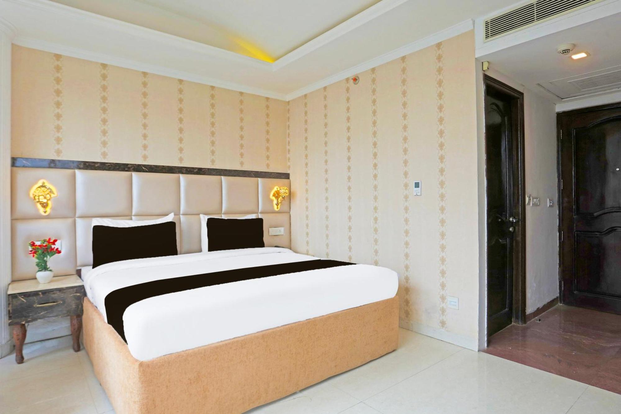 Super Townhouse Oak Dharamshala Near Maximus Mall 外观 照片